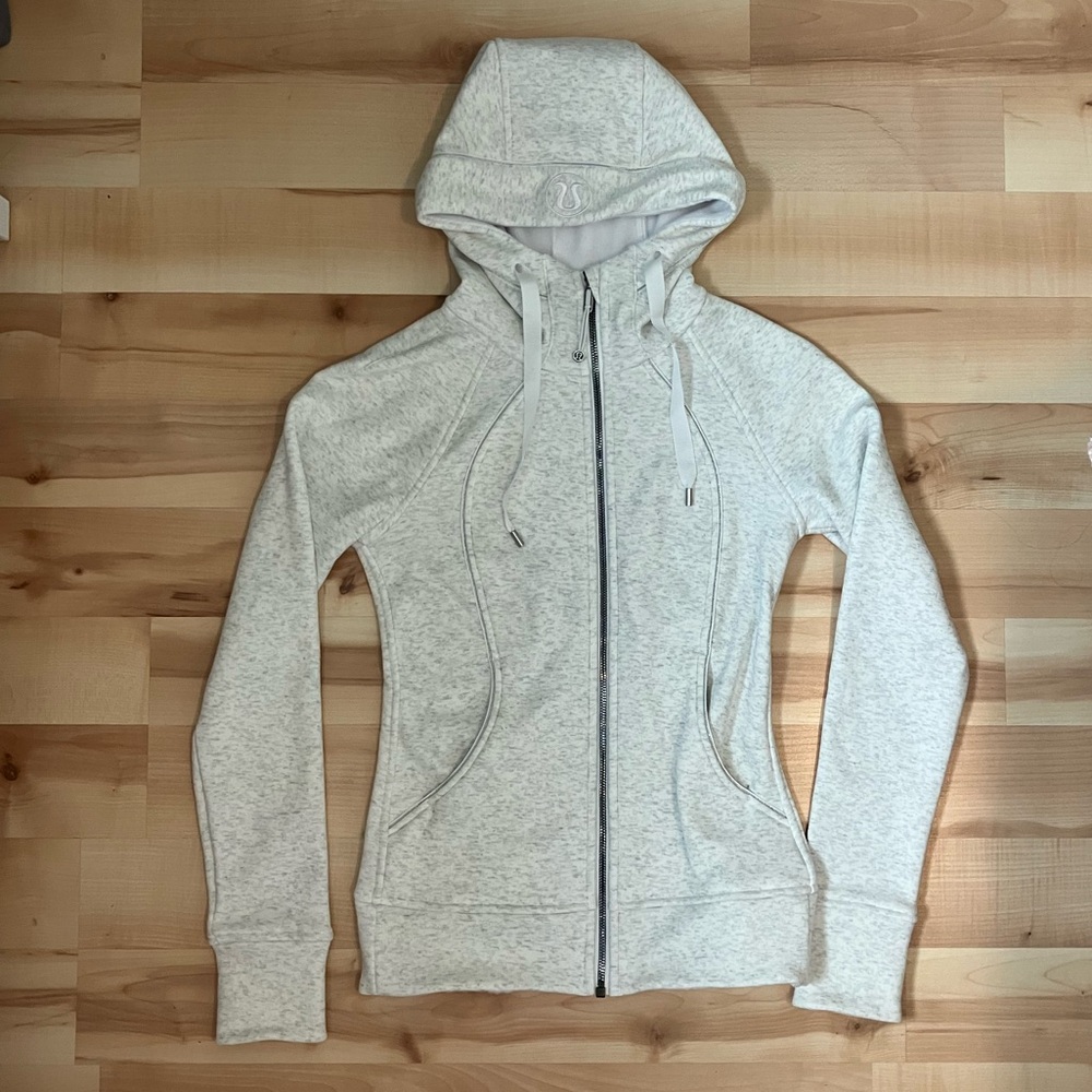 Lululemon Athletica Ultra Light Heathered Gray Zip-Up Scuba Hoodie, Size 2, NWOT